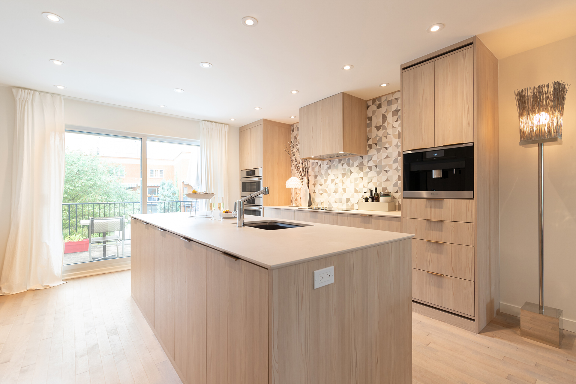 Modern Kitchen | Griffintown