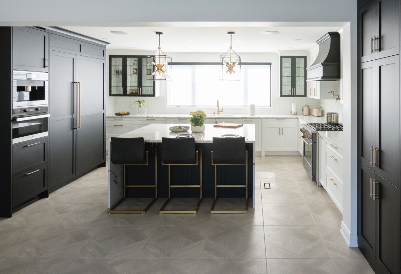 Transitional kitchen | Côte-St-Luc